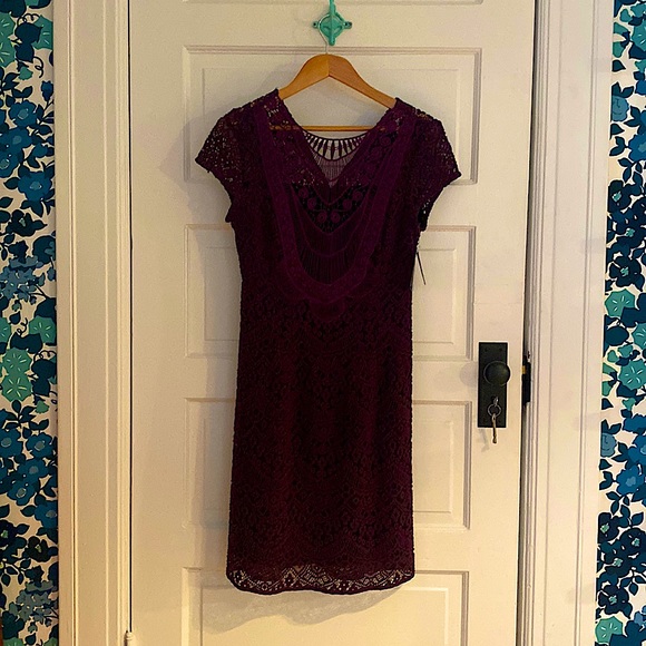 NWT Nanette Lepore Crochet Cocktail Dress in gorgeous shade of Plum - Picture 1 of 8
